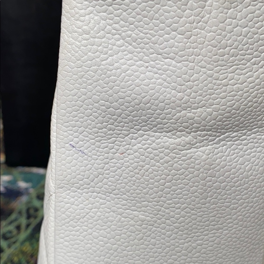 Chanel Petite Tote Bag - Picture 8 of 16